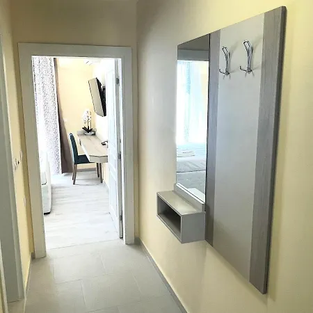 Sea View Free Parking Ξενοδοχείο με διαμερίσματα 4*