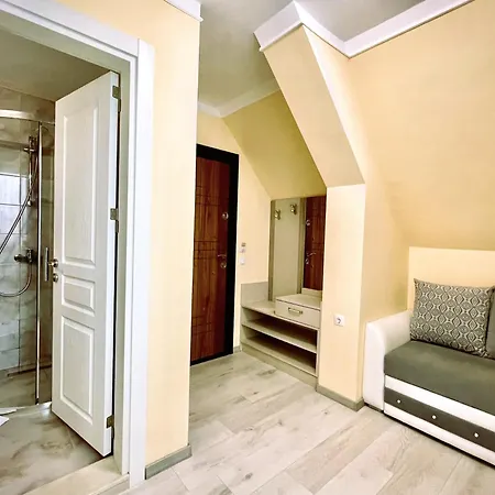 Sea View Free Parking 4*