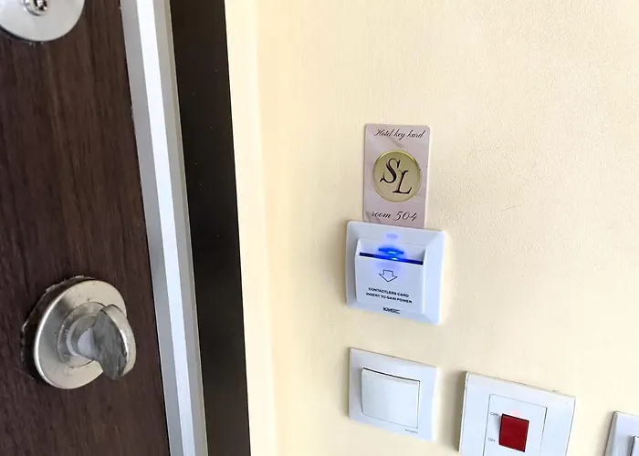 Ξενοδοχείο με διαμερίσματα Sea View Free Parking 4*